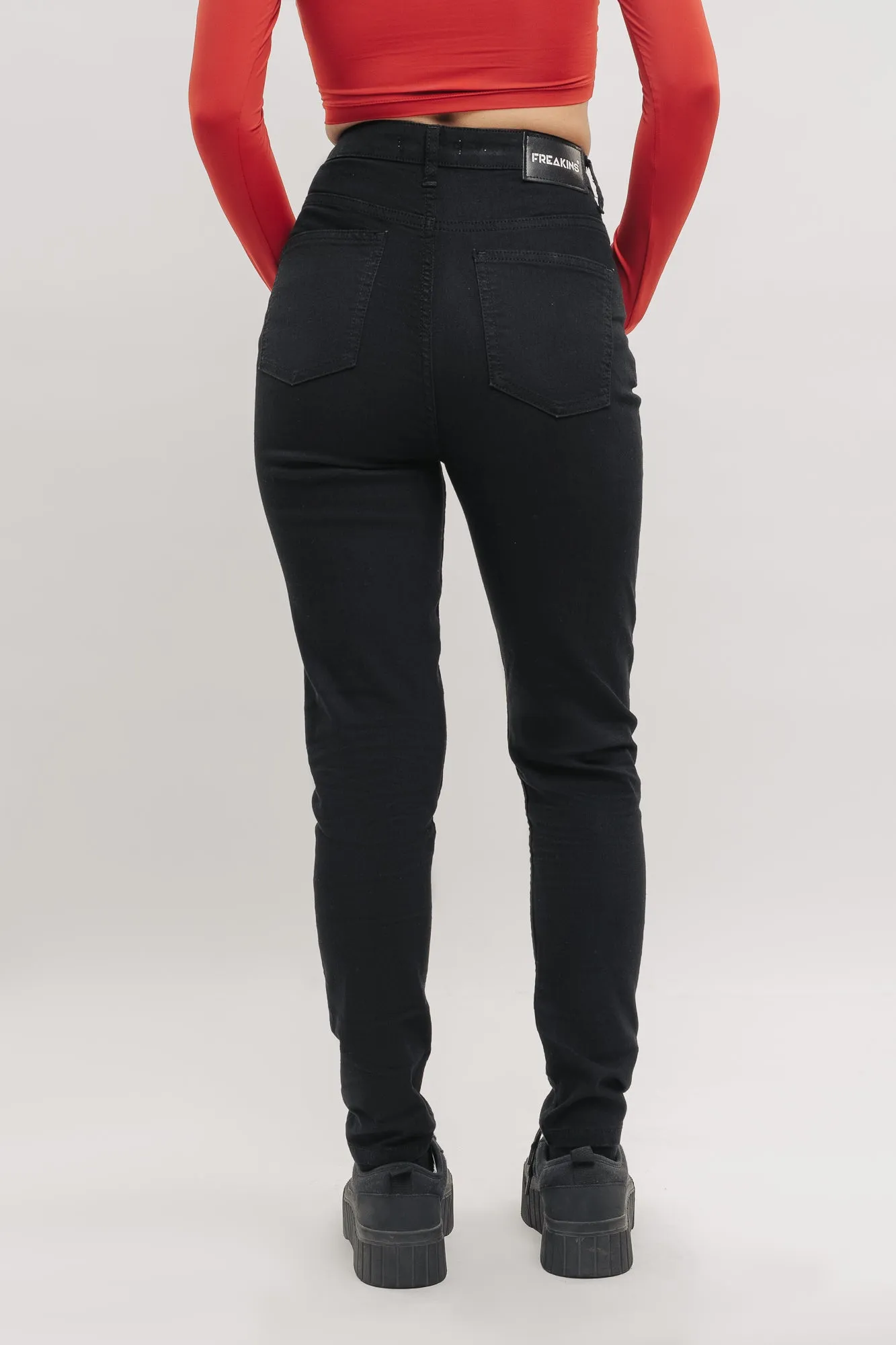 Black Skinny Jeans