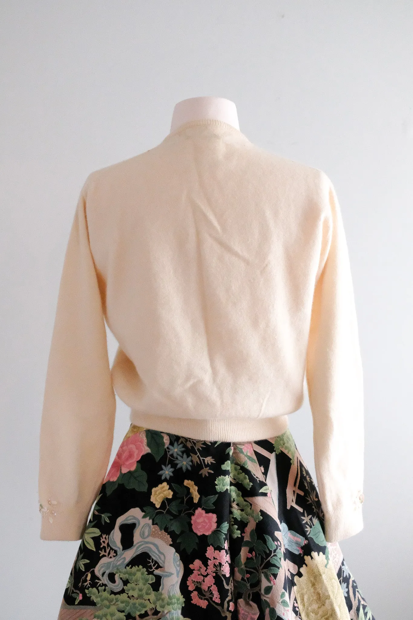 Darling 1950's Ivory Floral Beaded Cardigan Sweater/ Sz M