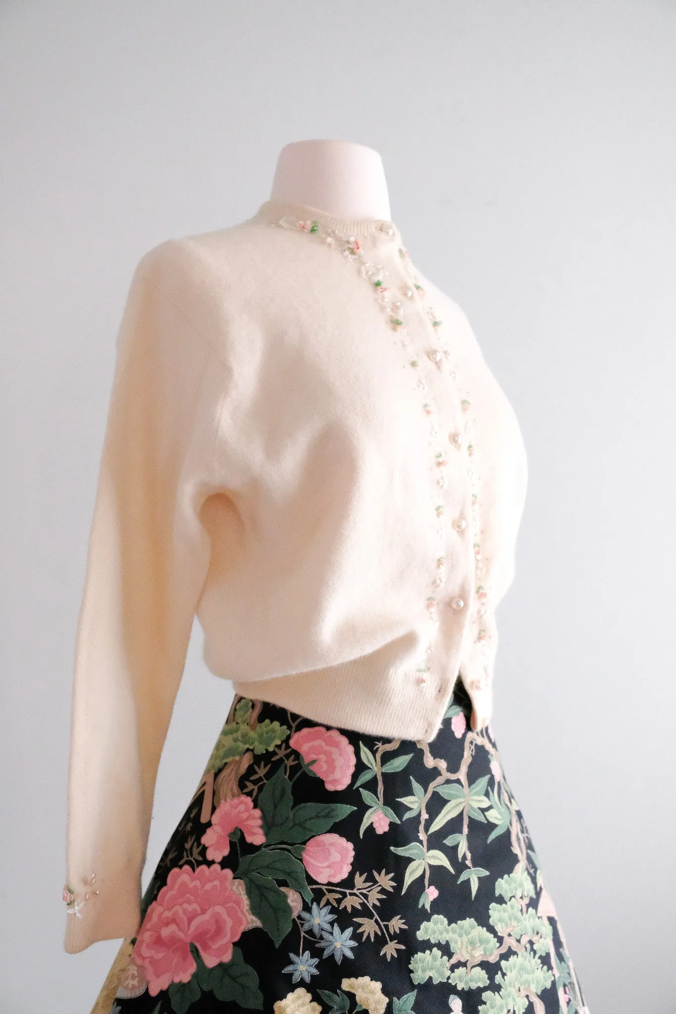 Darling 1950's Ivory Floral Beaded Cardigan Sweater/ Sz M