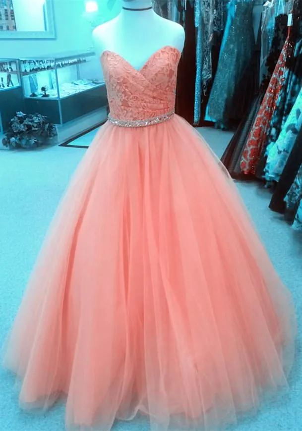 Elegant Lace Sweetheart Beaded Sashes Tulle Ball Gowns Quinceanera Dresses