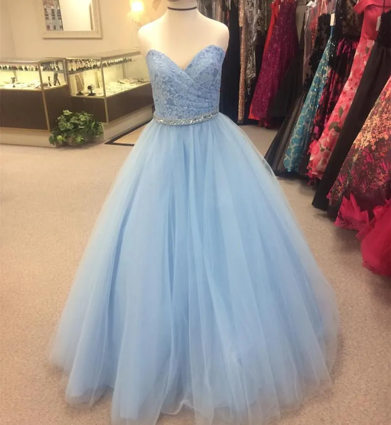 Elegant Lace Sweetheart Beaded Sashes Tulle Ball Gowns Quinceanera Dresses