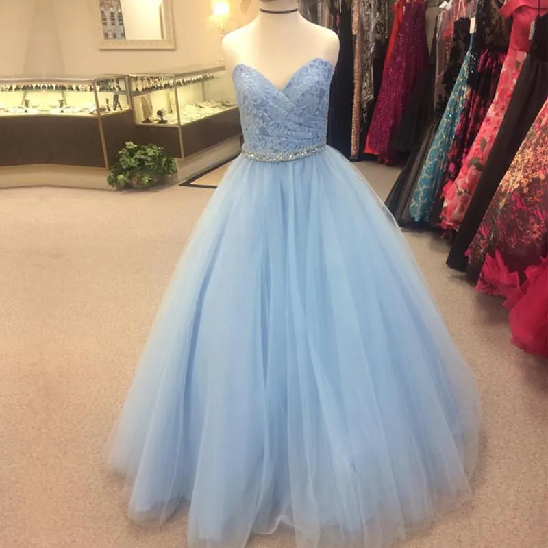 Elegant Lace Sweetheart Beaded Sashes Tulle Ball Gowns Quinceanera Dresses