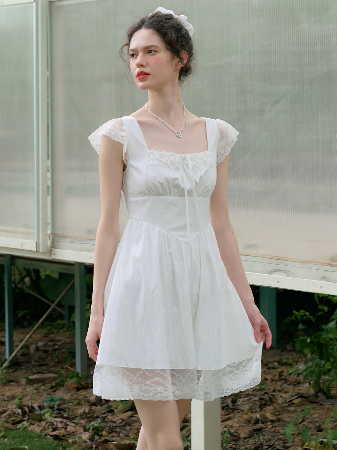 Emmy Sweet Bow Square Neck Lace Splicing Dress