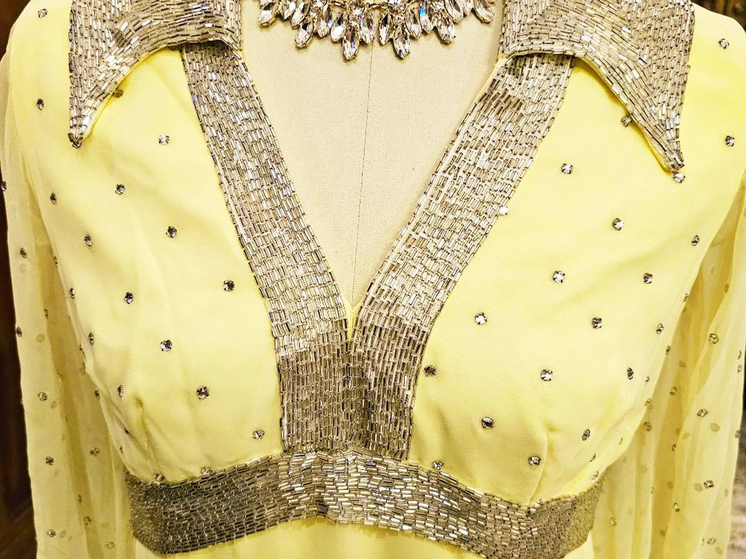 GLAMOROUS VINTAGE GRAND SWEEP EVENING GOWN ENCRUSTED WITH RHINESTONES & SILVER SHOT METAL ZIPPER IN LEMON DROP