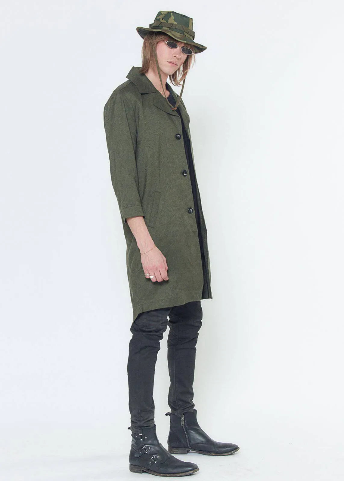 Konus Men's 3Q Sleeve Fish Tail Coat in Olive