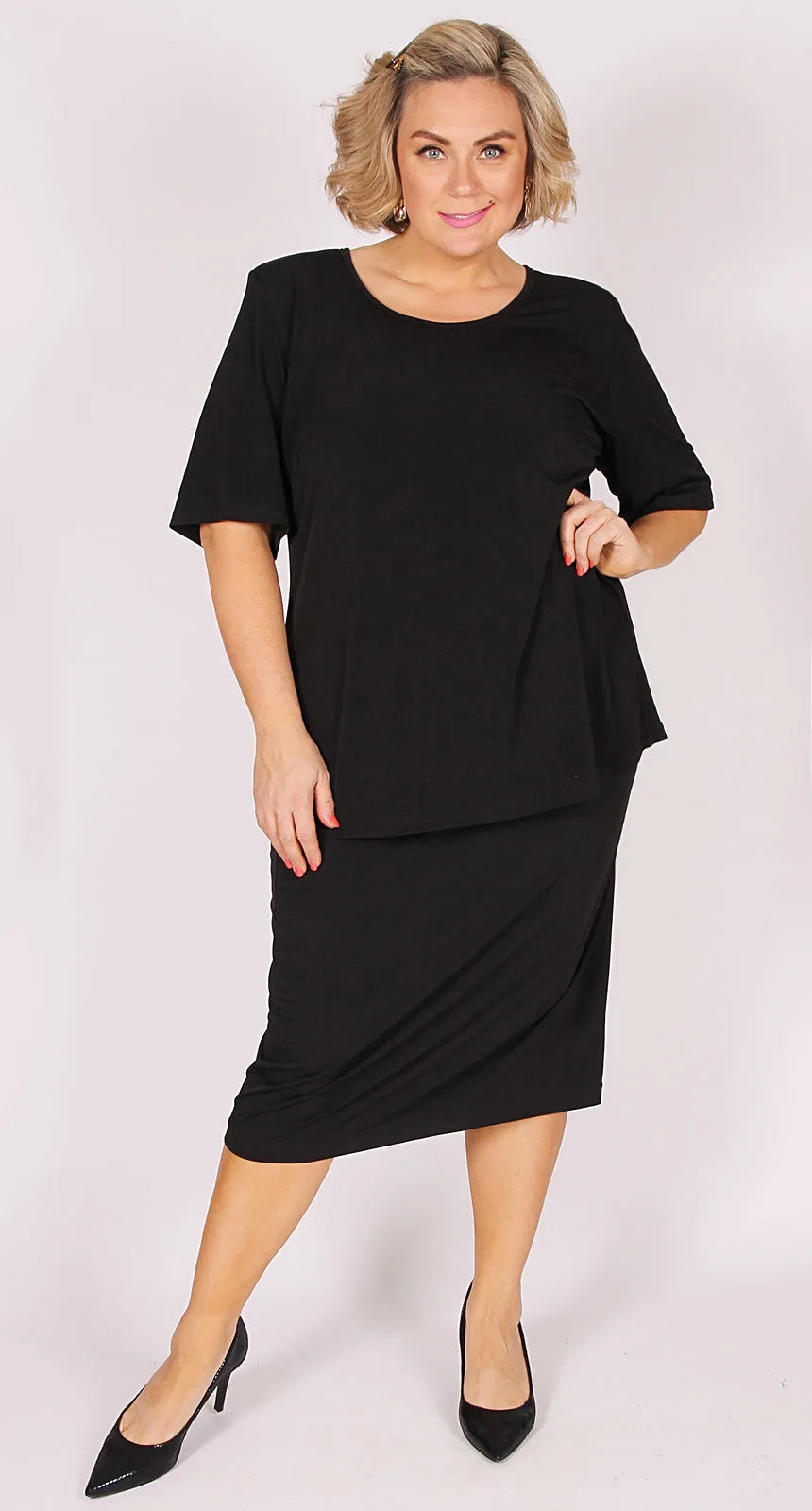 Lagos Mid-Length Knit Straight Skirt Black