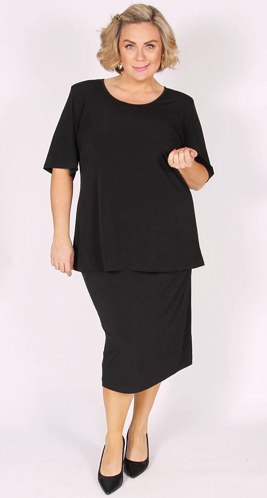 Lagos Mid-Length Knit Straight Skirt Black