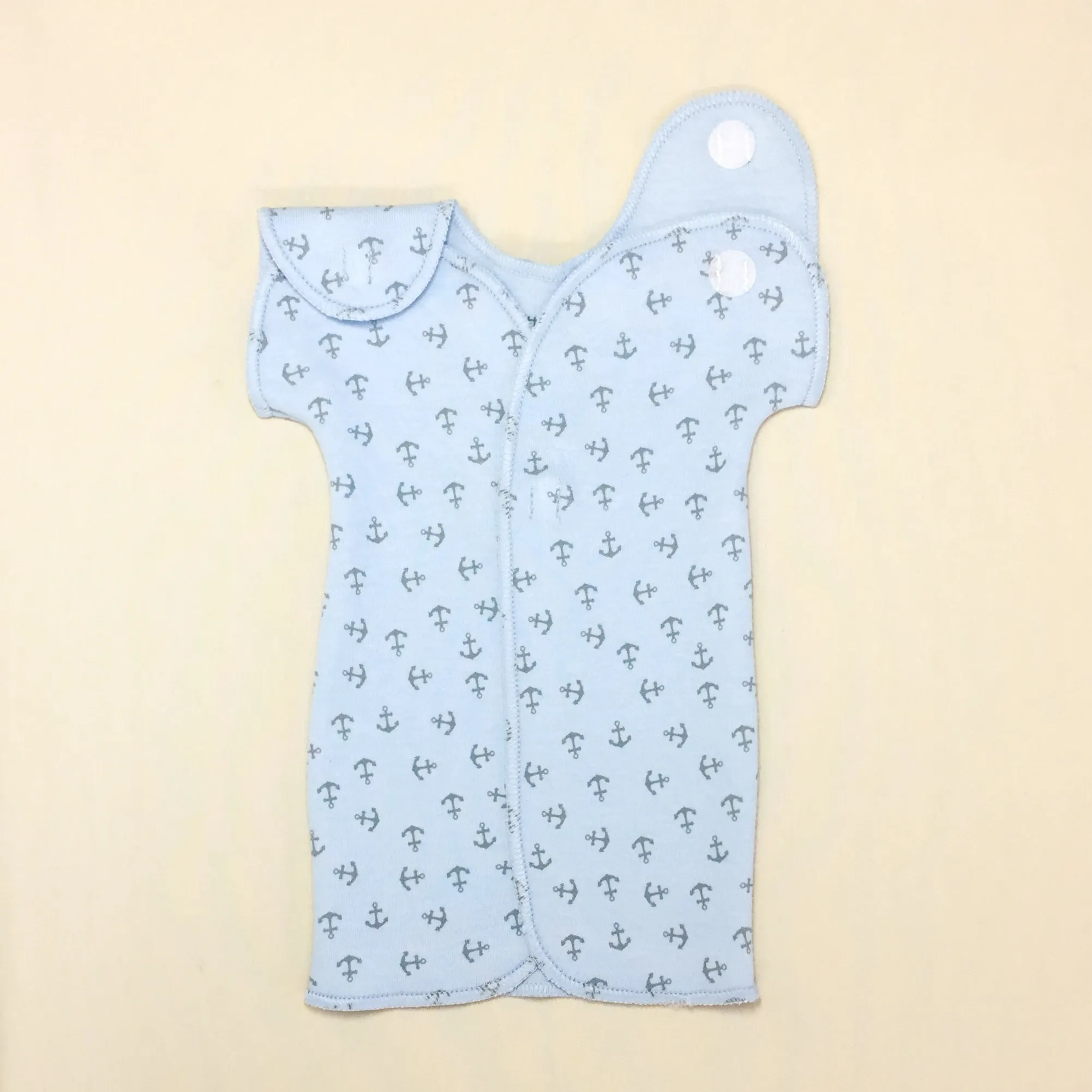 NICU Friendly Gown Blue Anchors