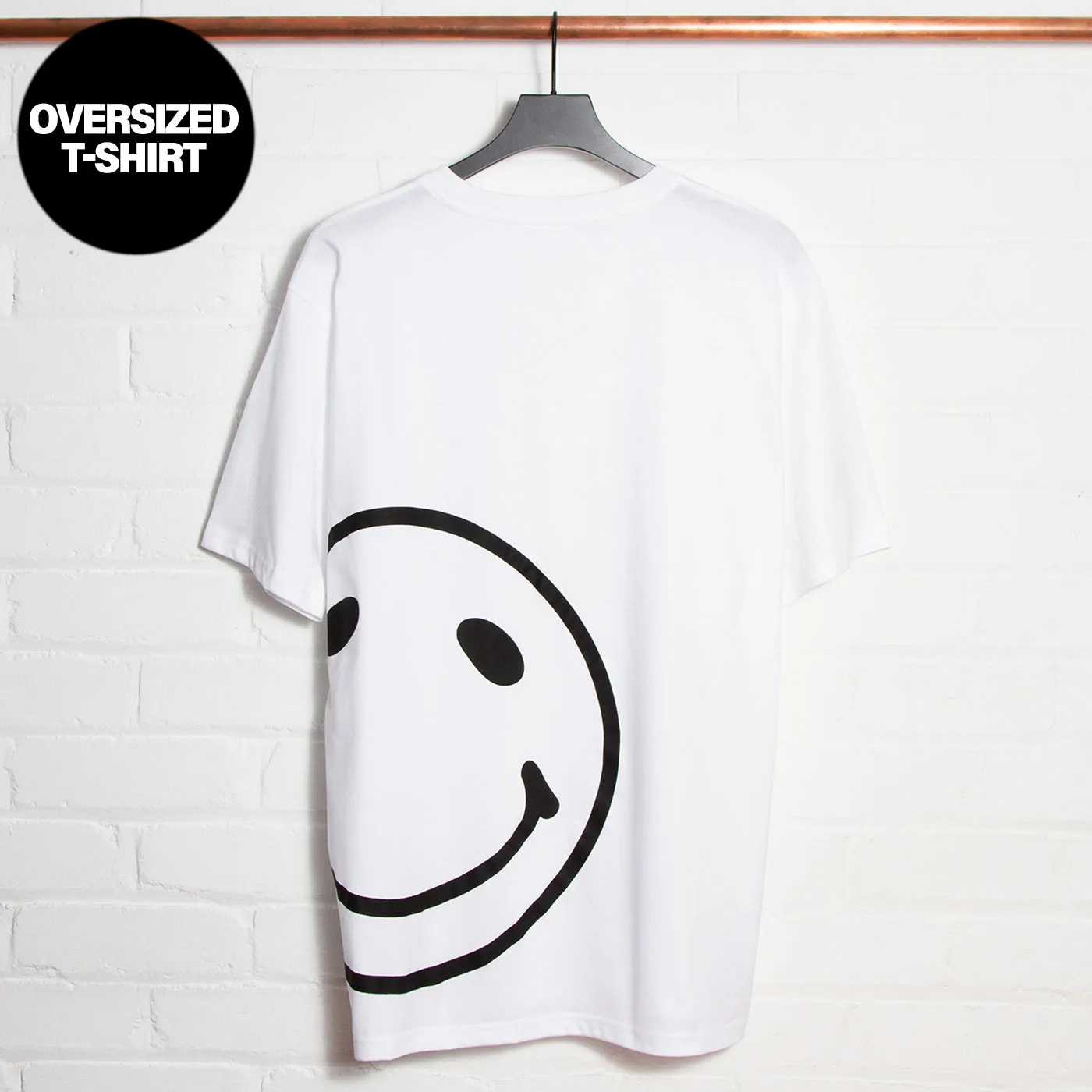 Side Smiley Back - Oversized Tshirt - White