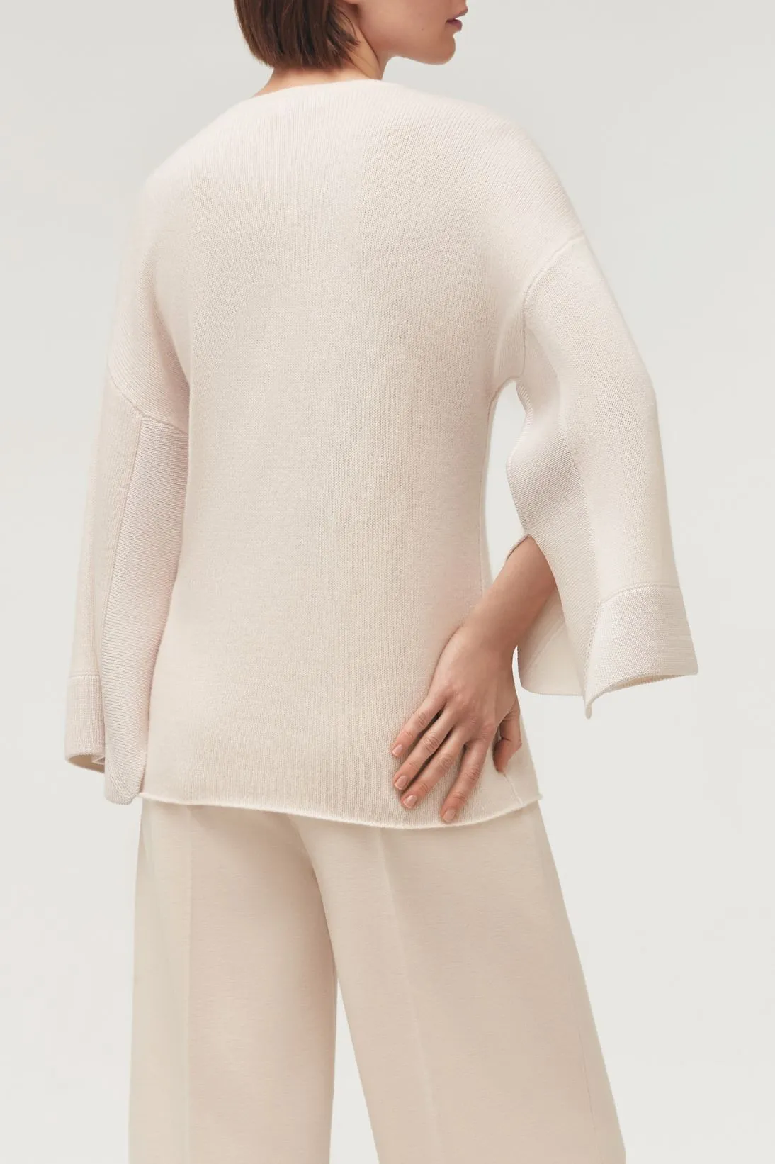 SLIT SLEEVE SWEATER W/ SILK FRAMING