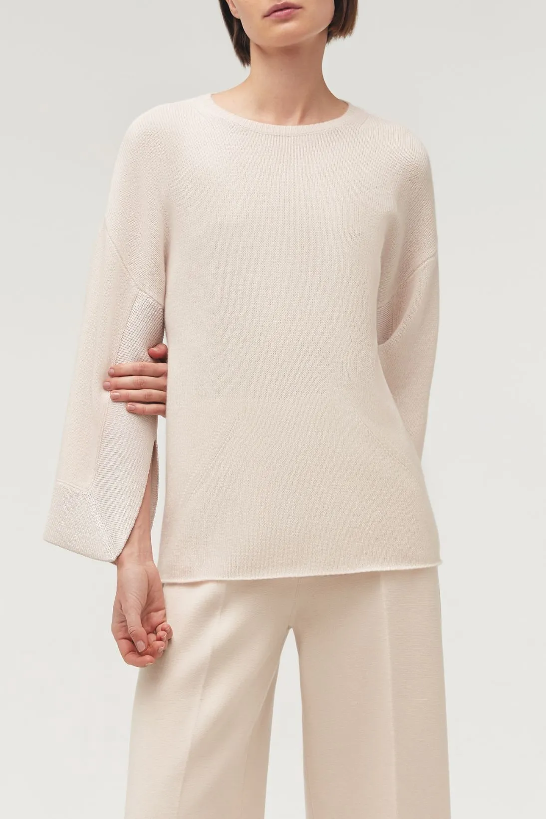 SLIT SLEEVE SWEATER W/ SILK FRAMING