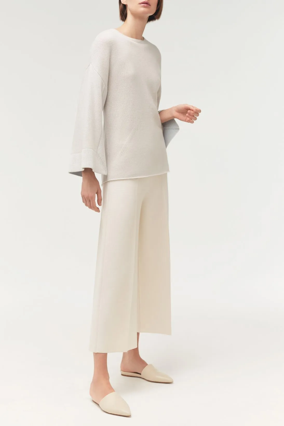 SLIT SLEEVE SWEATER W/ SILK FRAMING