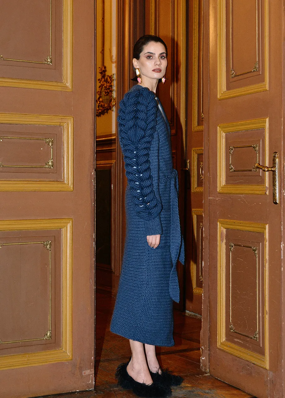 TRIPLE SLEEVES BLUE KNITTED COAT